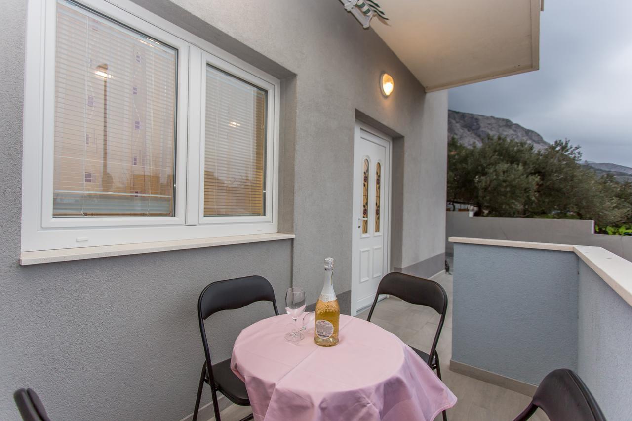 Apartments Grepo Sljeme ماكارسكا الغرفة الصورة